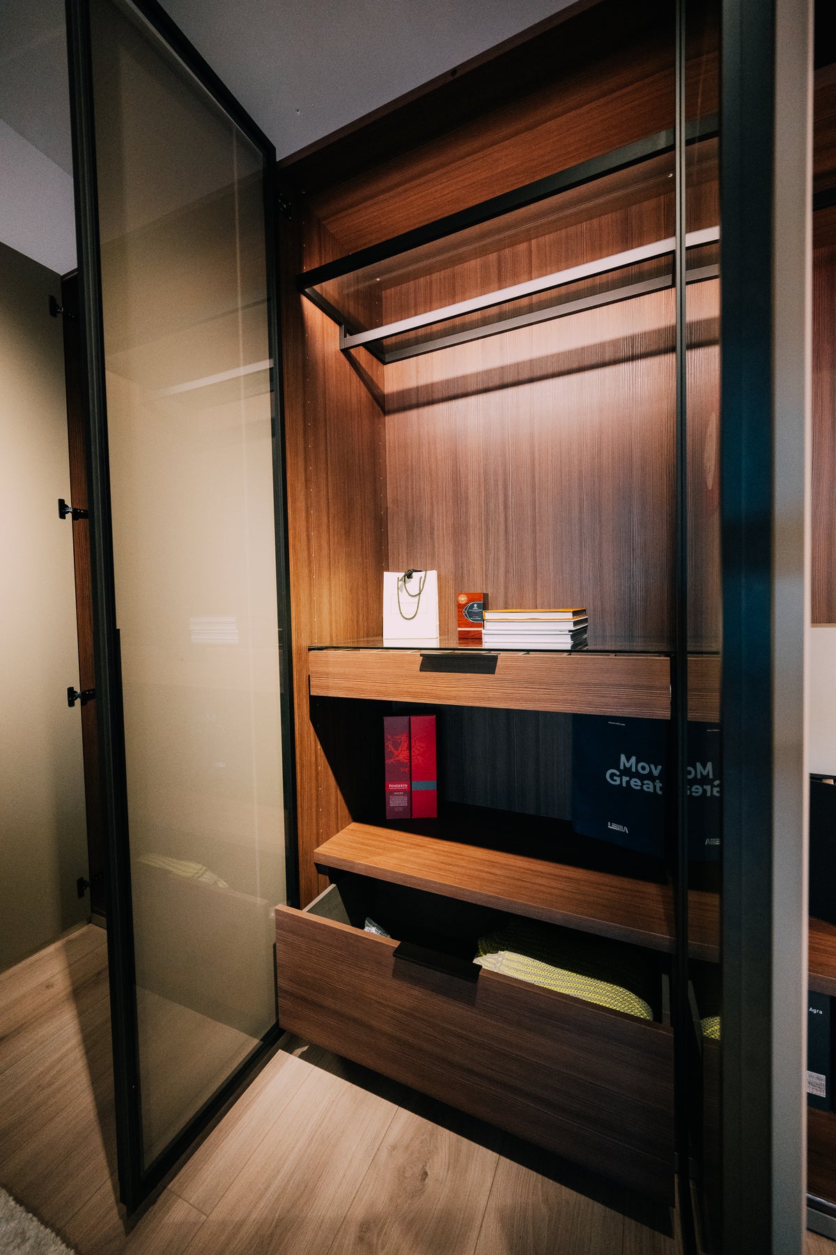 Lema Lema Wardrobe